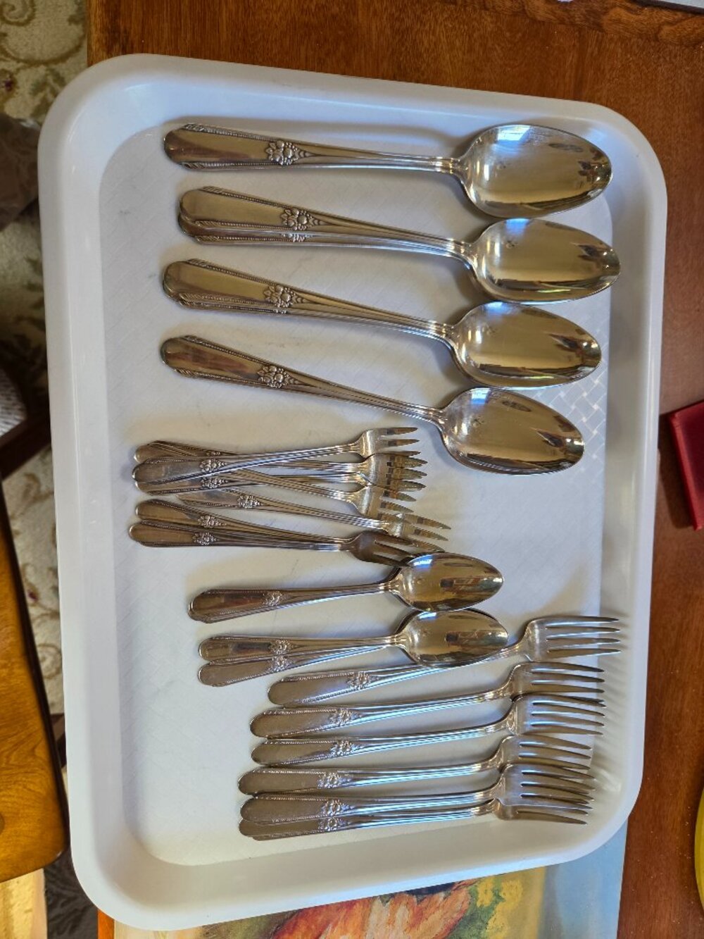 vintage silverplate memory hiawatha pattern 24 piece WM ROGERS